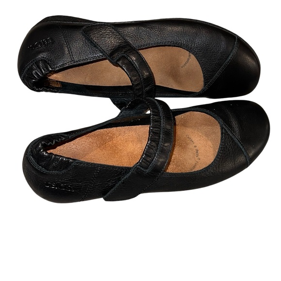 Taos Footwear "Ultimate" Black Leather Comfort Mary Janes – Size 8-8.5 - Picture 2 of 8